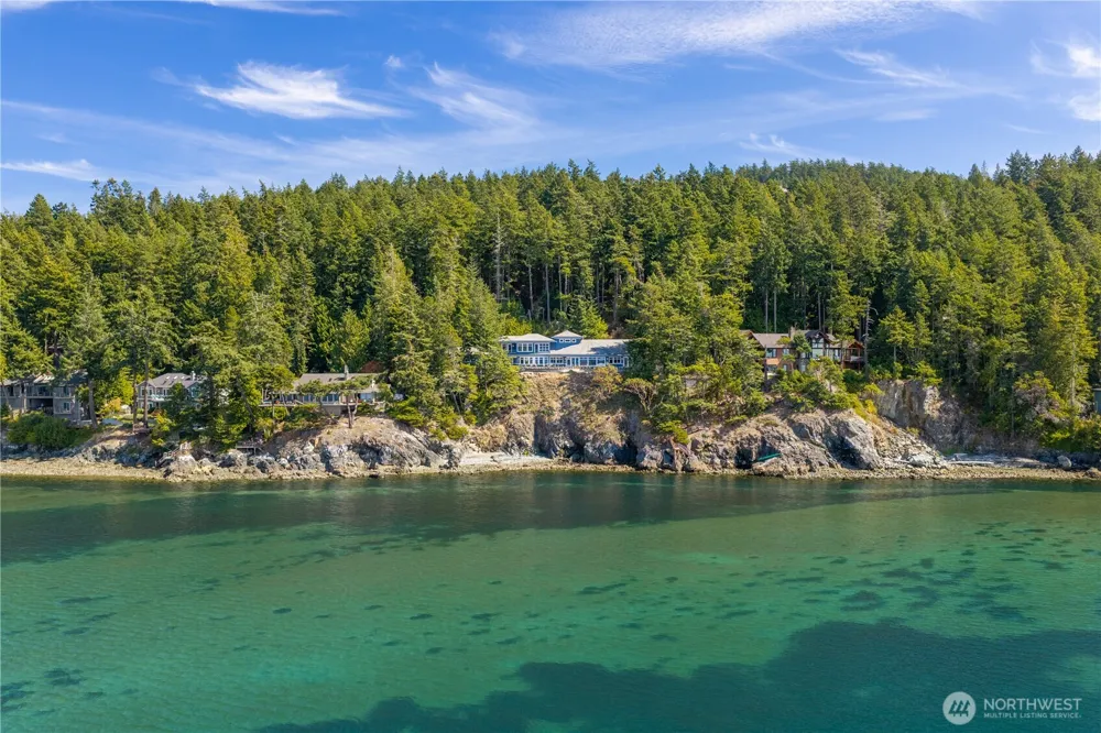 11064 Marine Drive Anacortes, WA 98221