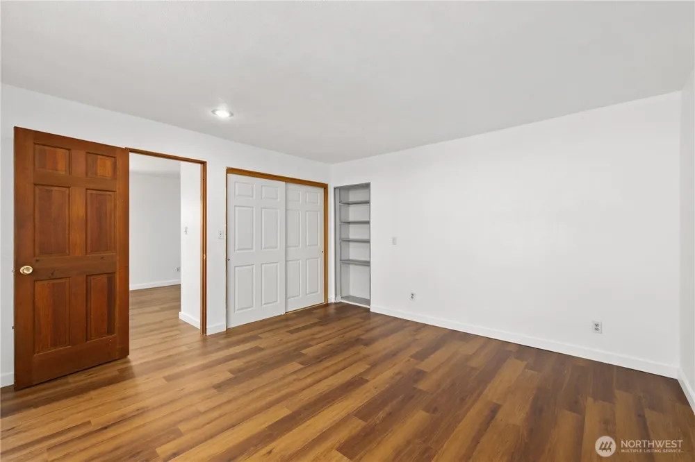 35821 Military Road S Auburn, WA 98001