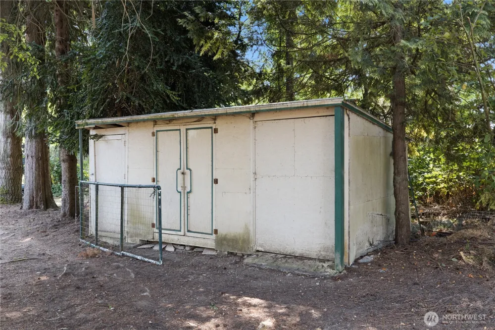 35821 Military Road S Auburn, WA 98001