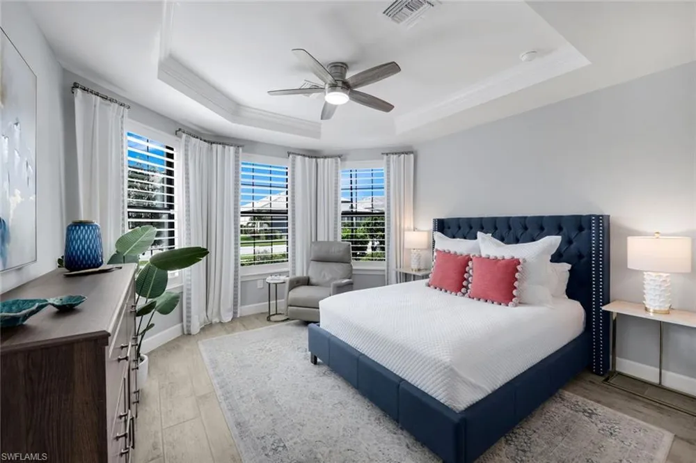 9583 Curlew Drive Naples, FL 34120