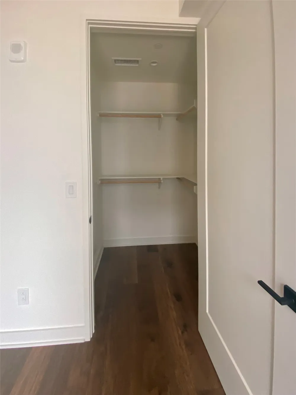 84 East Avenue #2307 Austin, TX 78701
