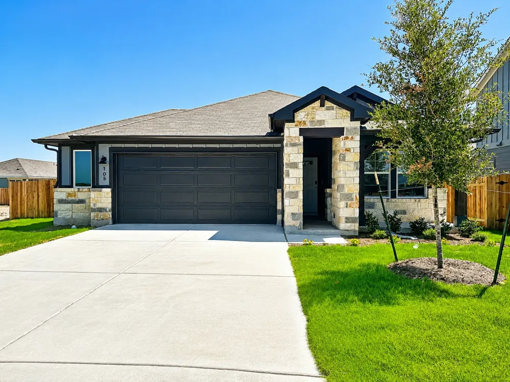 105 Fossil Drive Kyle, TX 78640