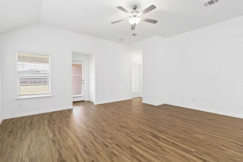 158 Coronella Drive Liberty Hill, TX 78642