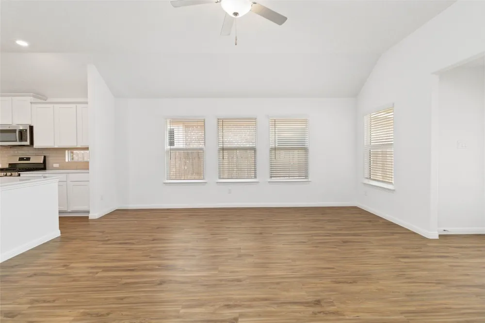 158 Coronella Drive Liberty Hill, TX 78642