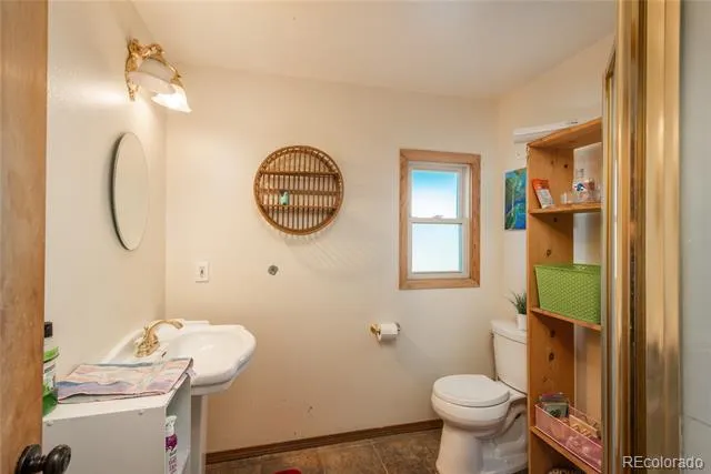 6950 Hodgen Road Colorado Springs, CO 80908