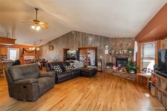 6950 Hodgen Road Colorado Springs, CO 80908