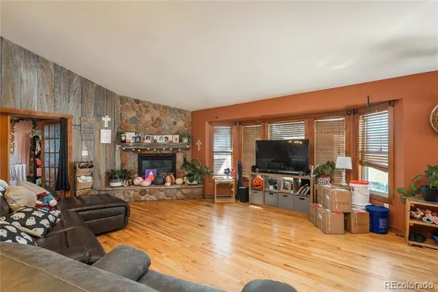 6950 Hodgen Road Colorado Springs, CO 80908