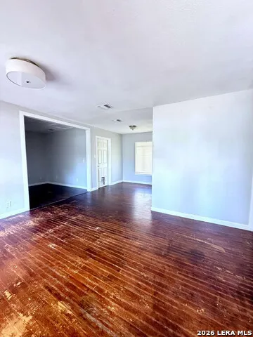 127 CYRIL DR San Antonio, TX 78218