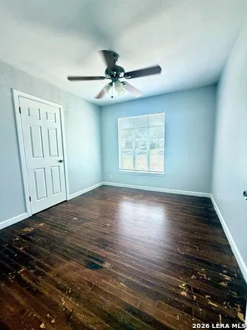 127 CYRIL DR San Antonio, TX 78218