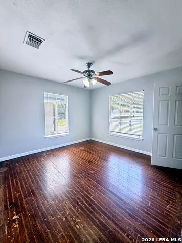 127 CYRIL DR San Antonio, TX 78218