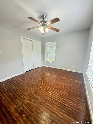 127 CYRIL DR San Antonio, TX 78218