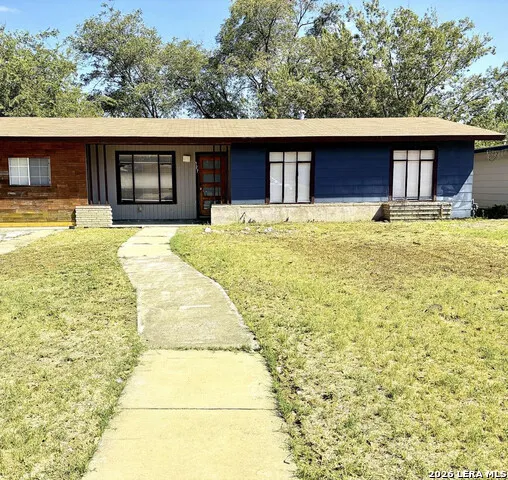 127 CYRIL DR San Antonio, TX 78218