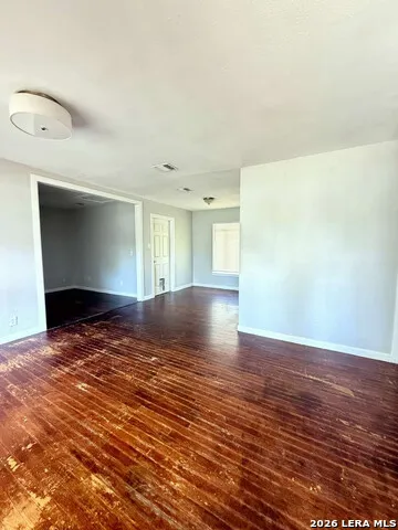127 CYRIL DR San Antonio, TX 78218
