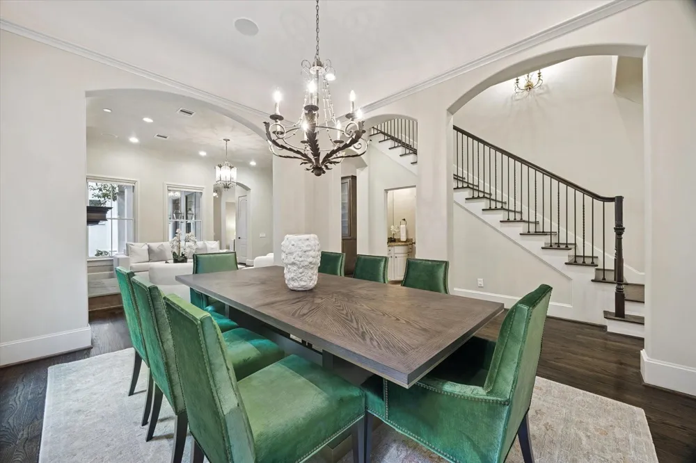 2145 Fairview Avenue Houston, TX 77019