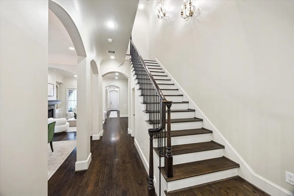 2145 Fairview Avenue Houston, TX 77019