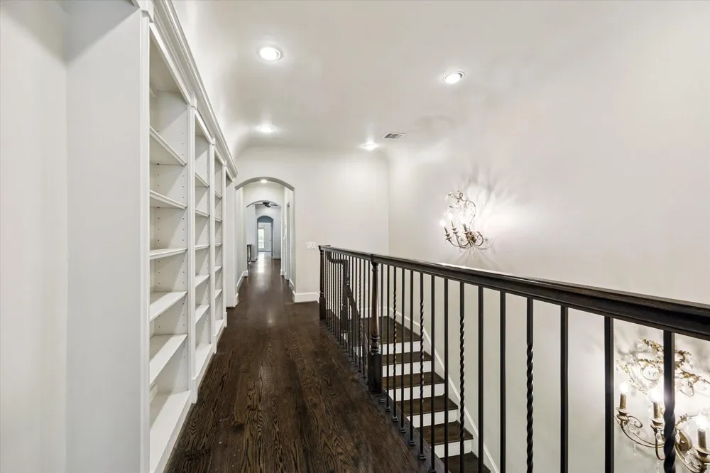 2145 Fairview Avenue Houston, TX 77019