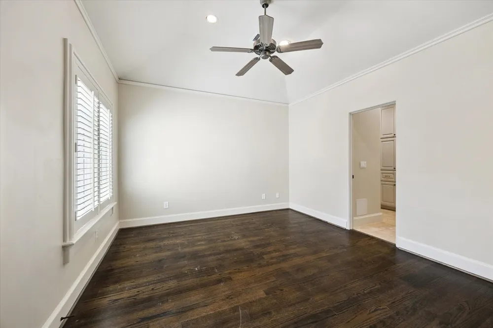 2145 Fairview Avenue Houston, TX 77019