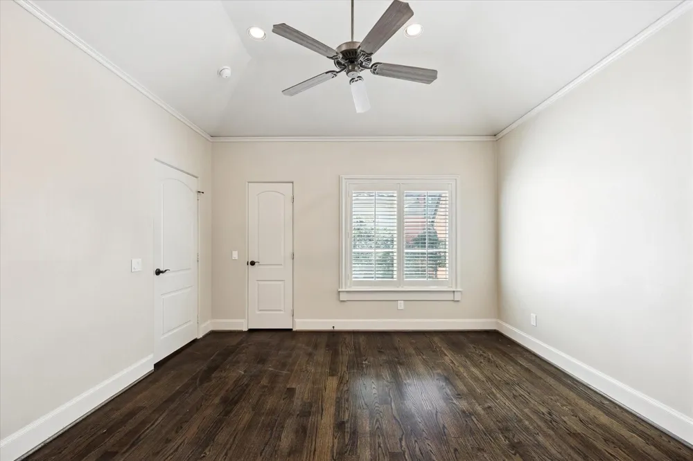 2145 Fairview Avenue Houston, TX 77019