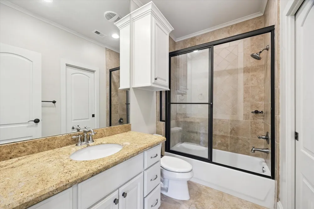2145 Fairview Avenue Houston, TX 77019