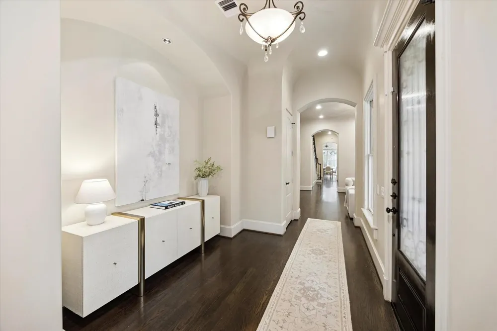 2145 Fairview Avenue Houston, TX 77019