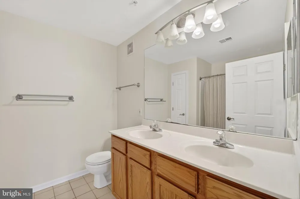 2161 SCOTTS CROSSING COURT #302 Annapolis, MD 21401