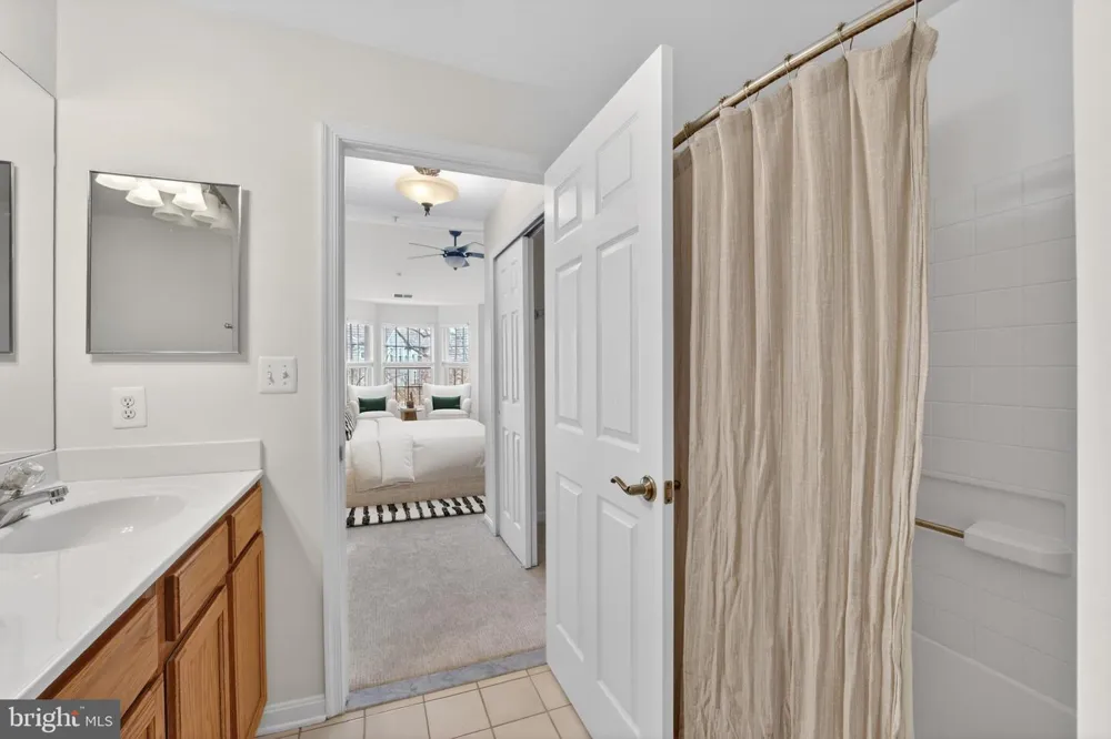 2161 SCOTTS CROSSING COURT #302 Annapolis, MD 21401