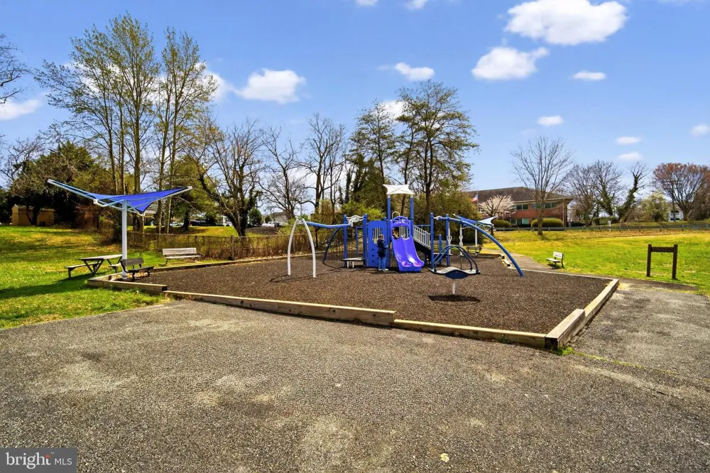 2161 SCOTTS CROSSING COURT #302 Annapolis, MD 21401
