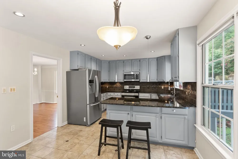 18 SOLITAIRE COURT Gaithersburg, MD 20878