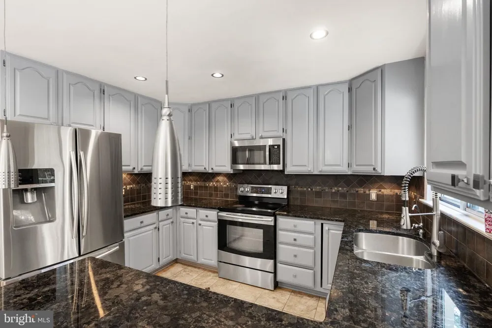 18 SOLITAIRE COURT Gaithersburg, MD 20878