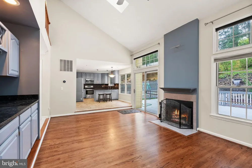 18 SOLITAIRE COURT Gaithersburg, MD 20878