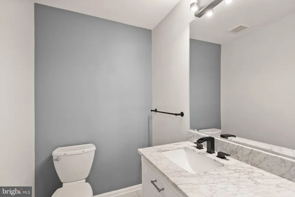 18 SOLITAIRE COURT Gaithersburg, MD 20878