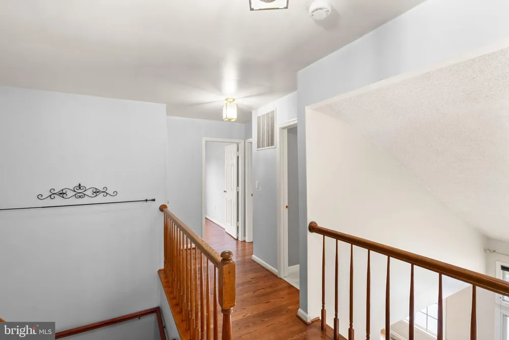 18 SOLITAIRE COURT Gaithersburg, MD 20878
