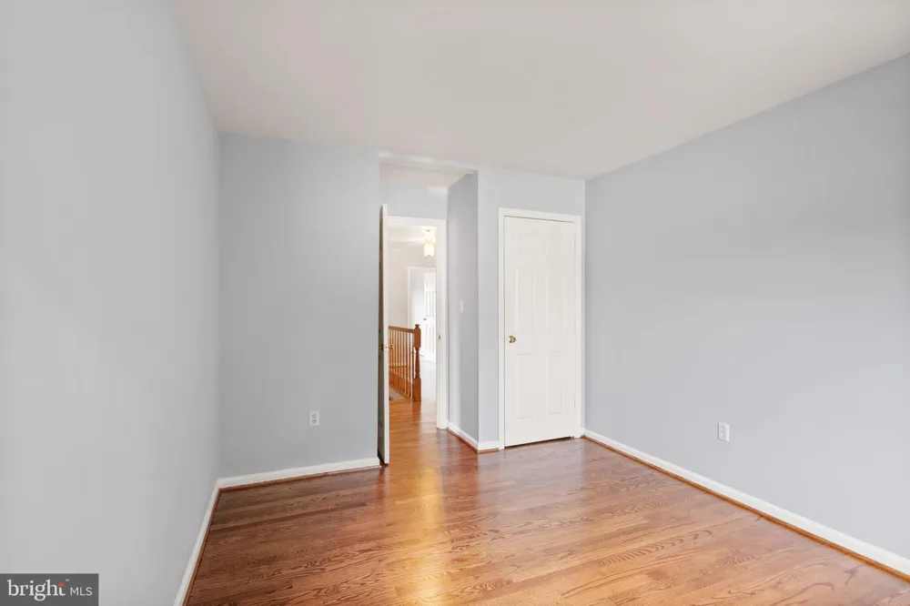 18 SOLITAIRE COURT Gaithersburg, MD 20878