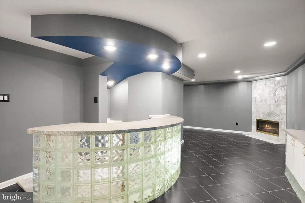 18 SOLITAIRE COURT Gaithersburg, MD 20878