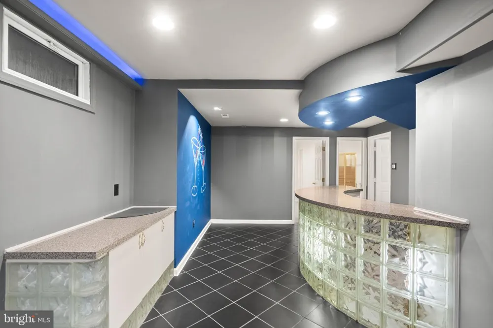 18 SOLITAIRE COURT Gaithersburg, MD 20878