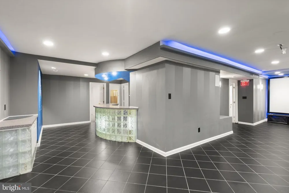 18 SOLITAIRE COURT Gaithersburg, MD 20878