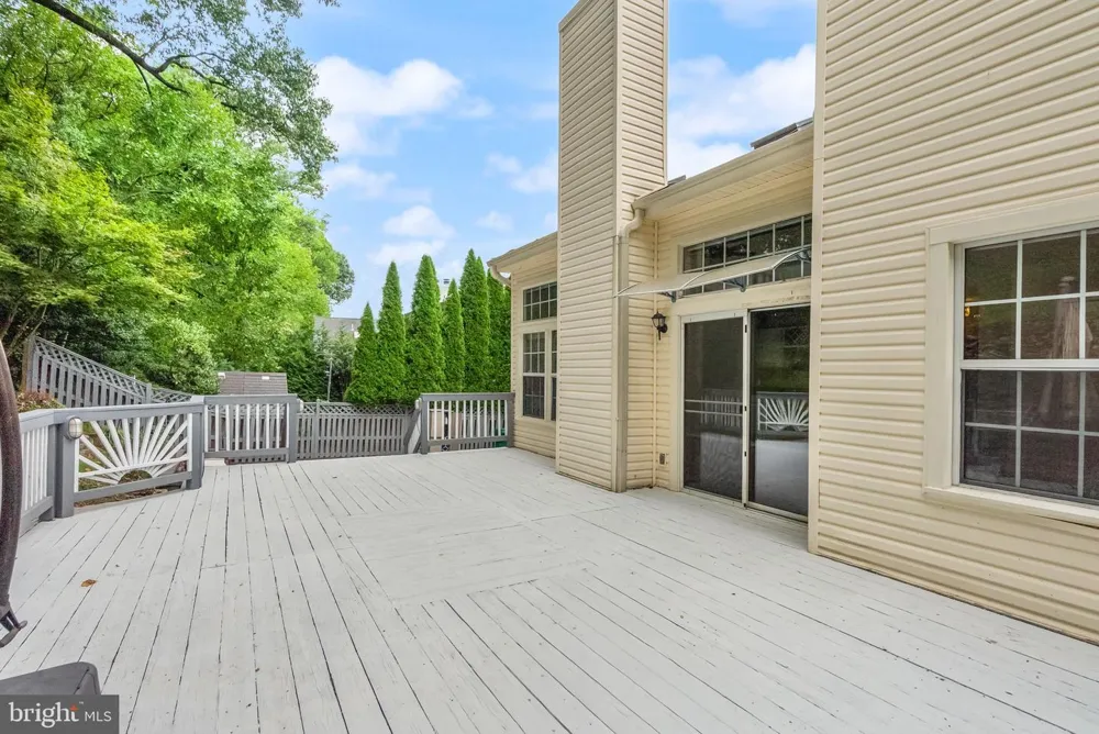 18 SOLITAIRE COURT Gaithersburg, MD 20878