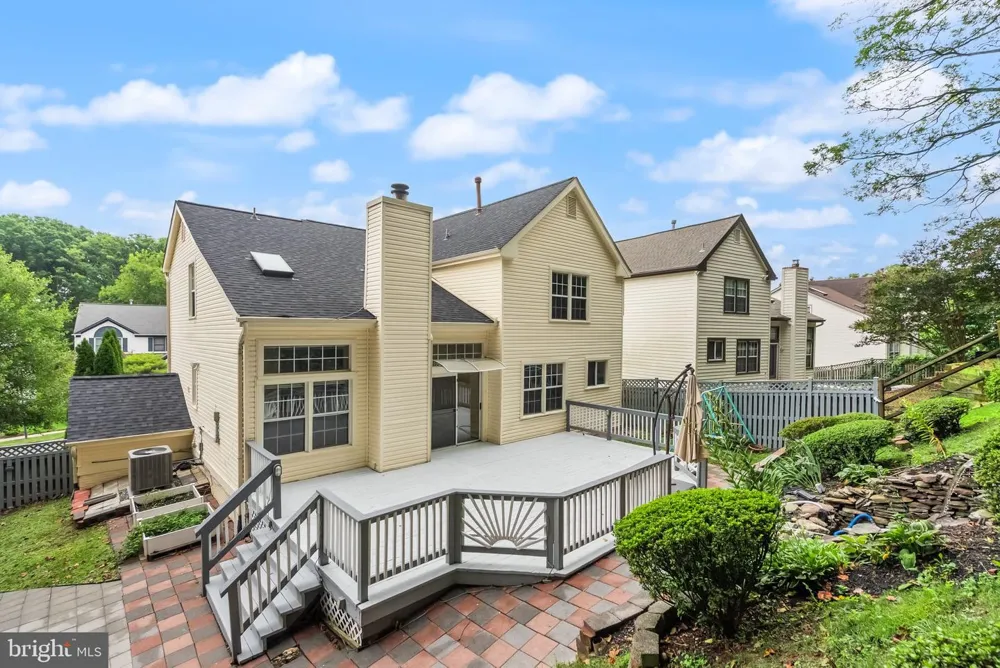 18 SOLITAIRE COURT Gaithersburg, MD 20878
