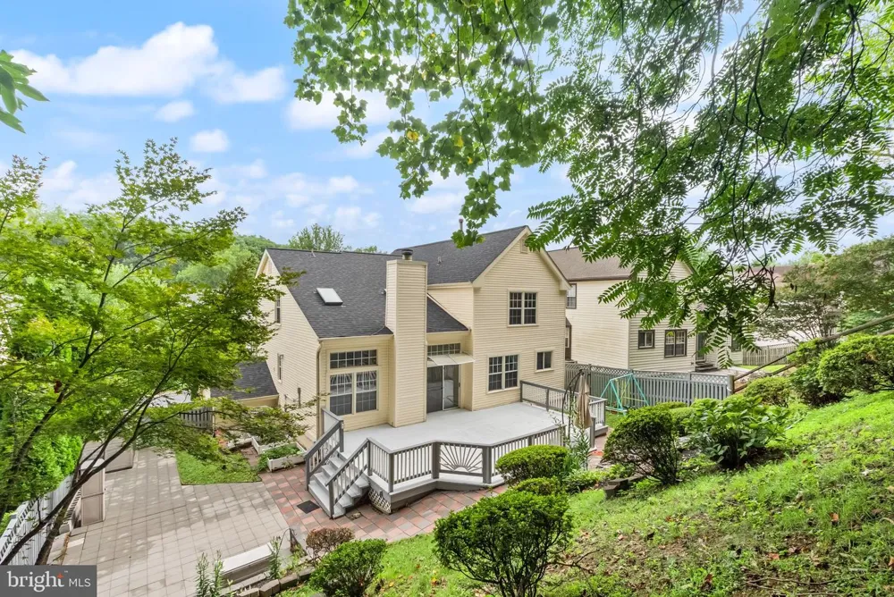 18 SOLITAIRE COURT Gaithersburg, MD 20878