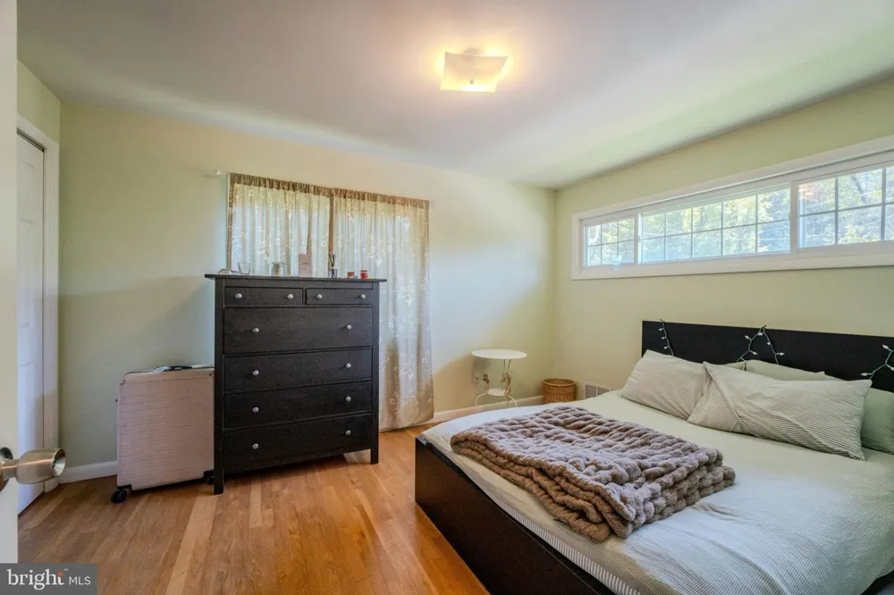 3749 CHAIN BRIDGE ROAD Fairfax, VA 22030