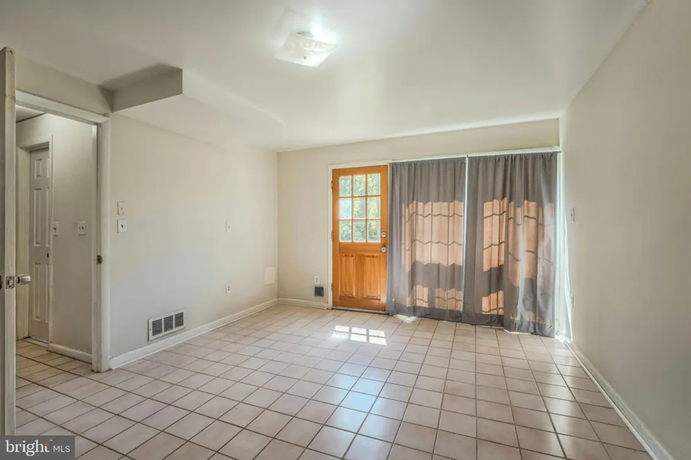 3749 CHAIN BRIDGE ROAD Fairfax, VA 22030