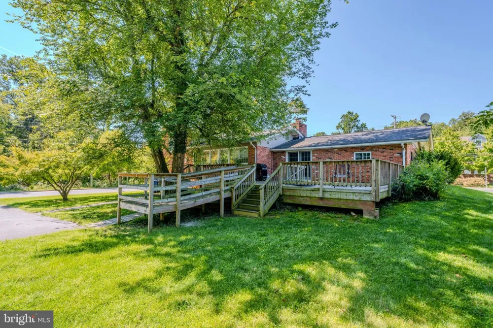 3749 CHAIN BRIDGE ROAD Fairfax, VA 22030