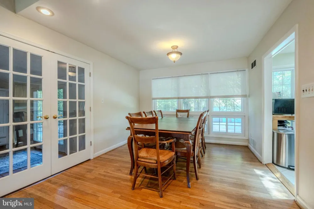 3749 CHAIN BRIDGE ROAD Fairfax, VA 22030