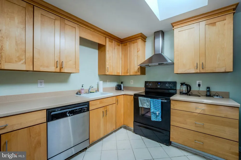 3749 CHAIN BRIDGE ROAD Fairfax, VA 22030