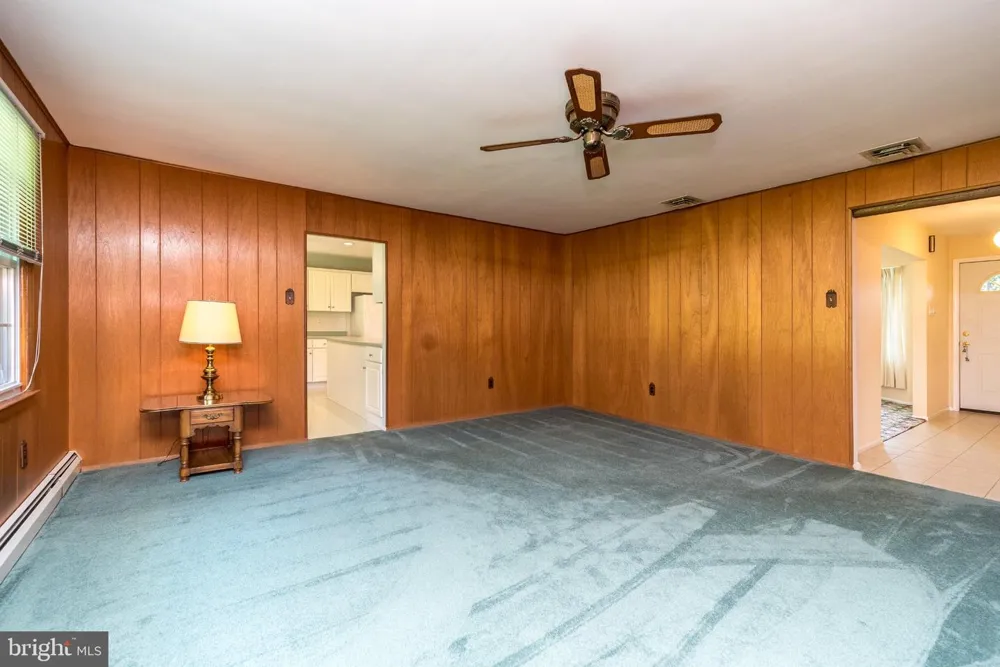 928 TWINING ROAD Dresher, PA 19025