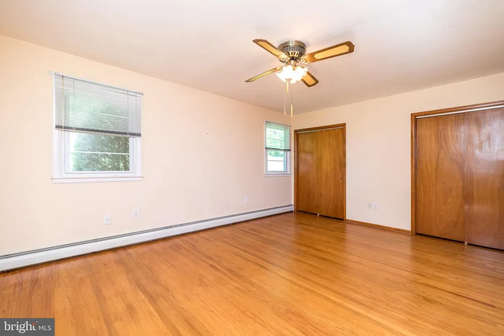 928 TWINING ROAD Dresher, PA 19025