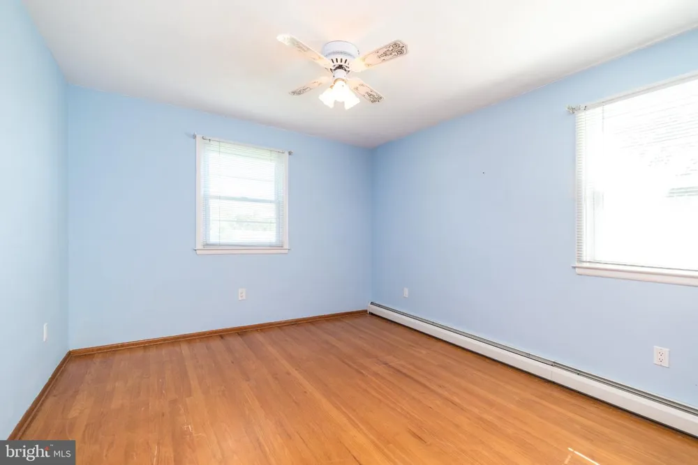928 TWINING ROAD Dresher, PA 19025