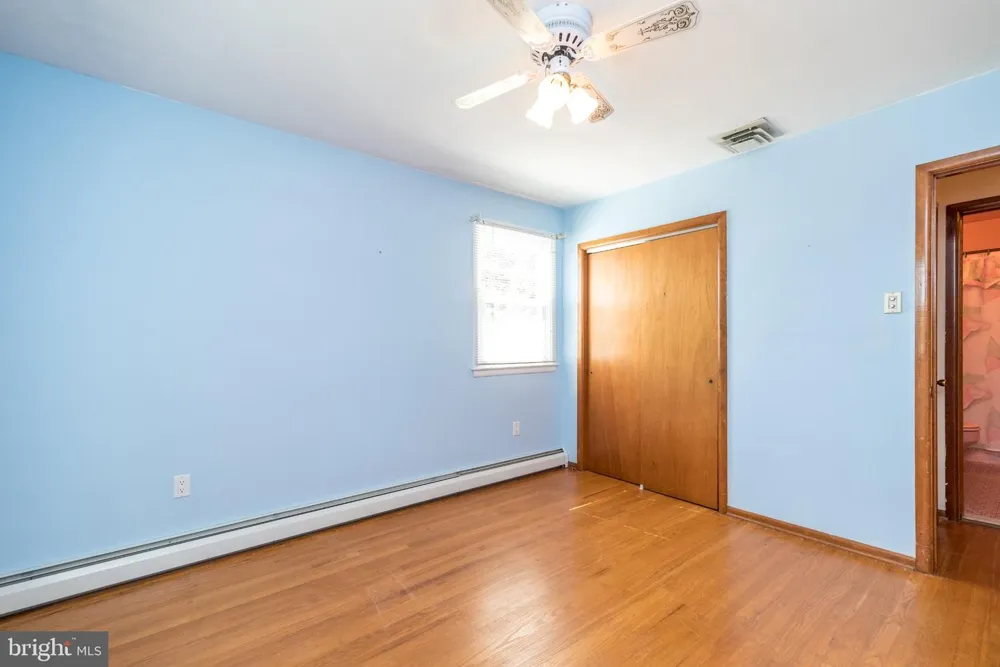 928 TWINING ROAD Dresher, PA 19025