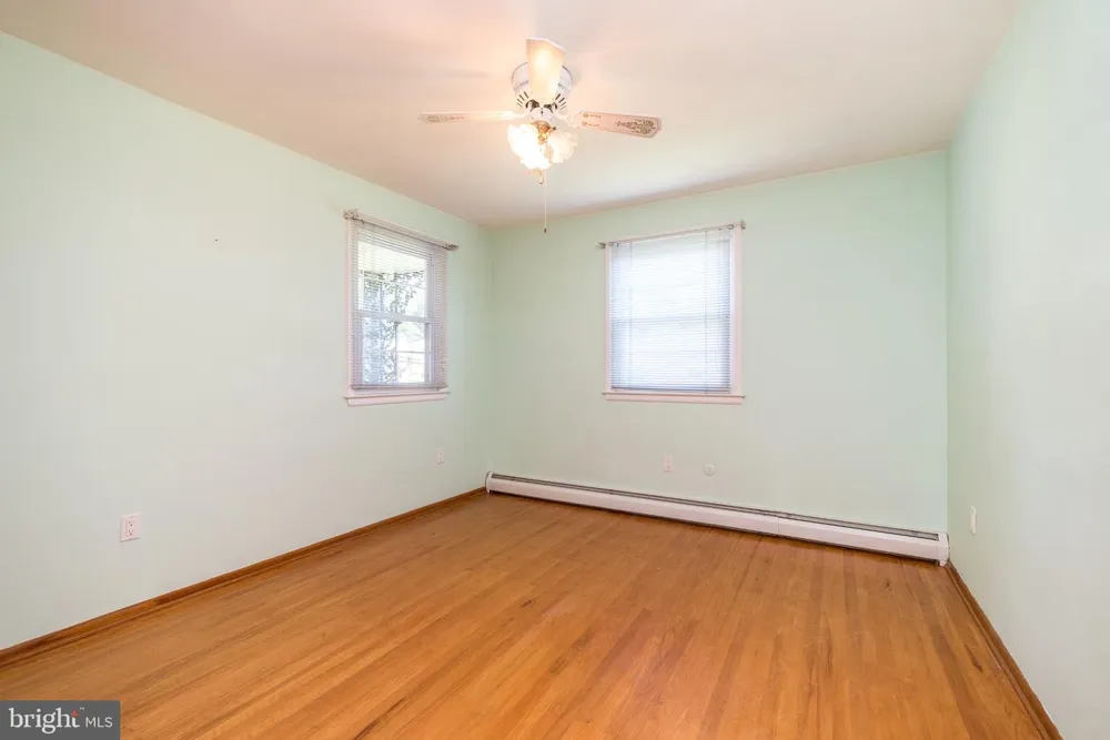 928 TWINING ROAD Dresher, PA 19025