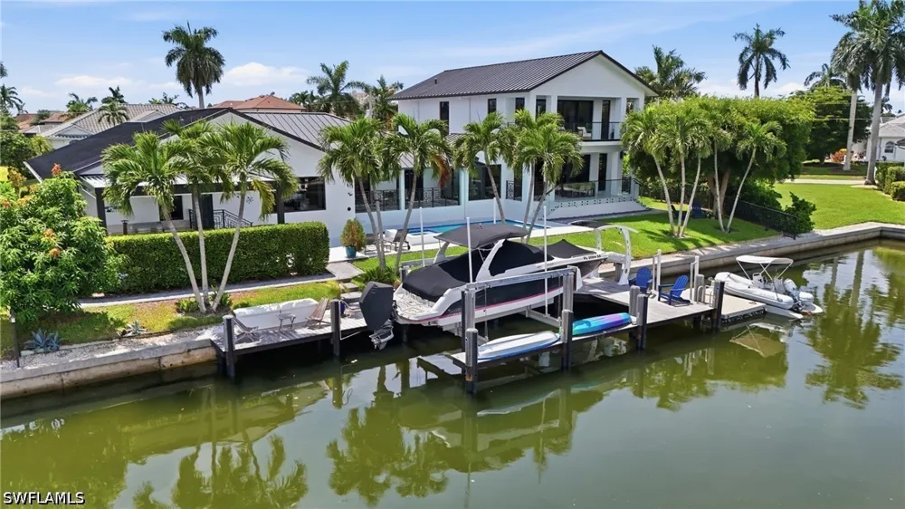 Beaver Court Marco Island, FL 34145